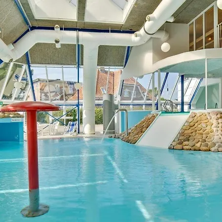 Modern With Pool & Fitness Appartement